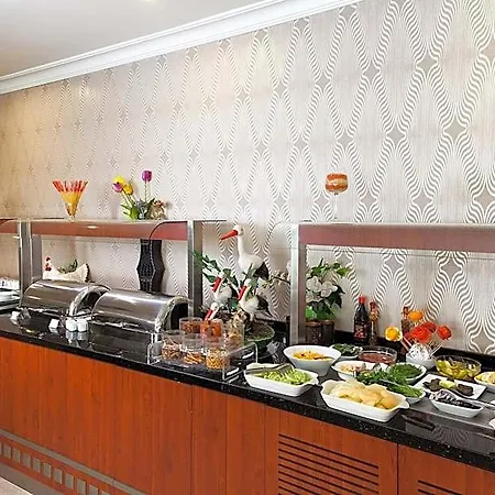 Spilos Hotel 4*